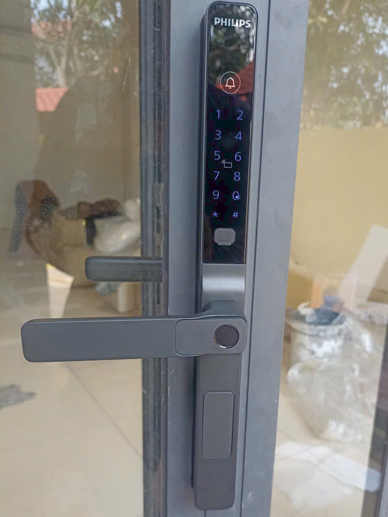 Khóa vân tay cửa nhôm Philips DDL611S-5HBS - ảnh 8